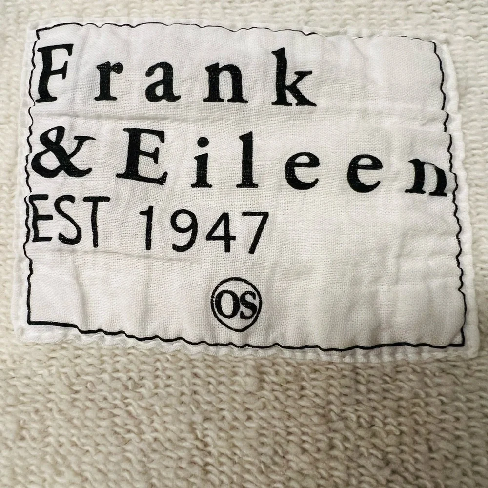 Frank & Eileen chic cozy